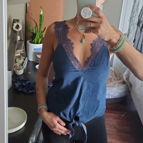 CAMI NYC Top! - Picture 5 of 5